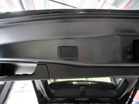 Used 2019 Toyota RAV4 Limited w/ All Weather Liner Package AWD/4WD image 29