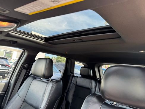 Used 2018 Jeep Grand Cherokee Altitude AWD/4WD image 16