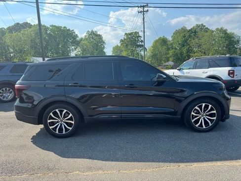 Used 2020 Ford Explorer ST AWD/4WD image 11