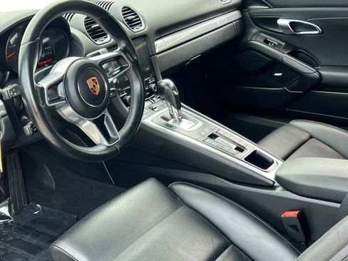 Certified 2019 Porsche 718 Boxster RWD image 4