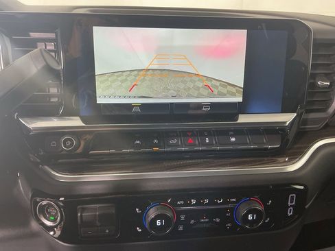 New 2026 Chevrolet Silverado 1500 LT AWD/4WD image 16