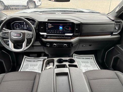 Used 2023 GMC Sierra 1500 SLE AWD/4WD image 12