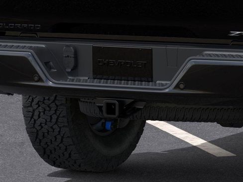 New 2026 Chevrolet Colorado ZR2 image 14