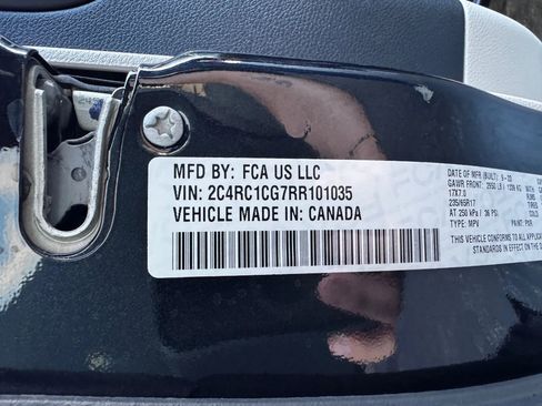 Used 2024 Chrysler Voyager LX FWD image 27
