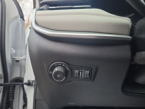 New 2026 Jeep Compass Limited image 14