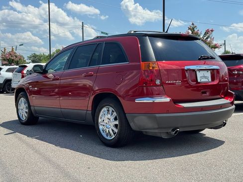 Used 2007 Chrysler Pacifica Touring FWD image 10