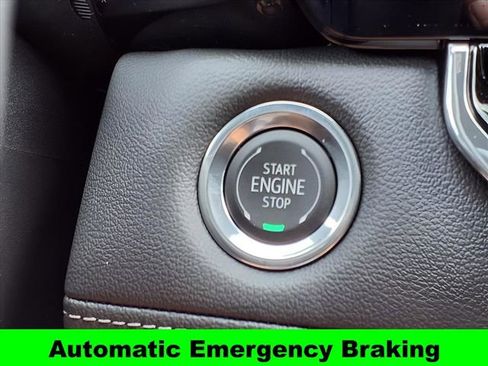 New 2025 Chevrolet Colorado LT w/ LT Convenience Package image 16