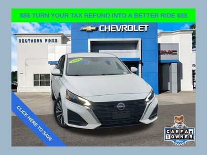 Used 2023 Nissan Altima 2.5 SV