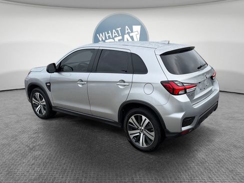 Used 2025 Mitsubishi Outlander Sport LE AWD/4WD image 6