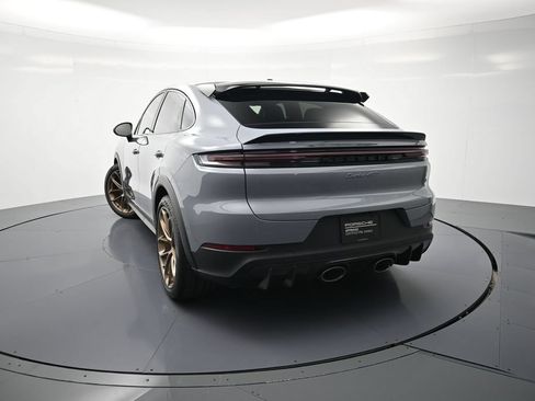 Certified 2026 Porsche Cayenne Turbo GT AWD/4WD image 43