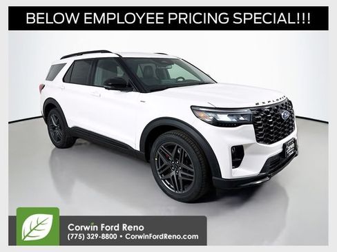 New 2026 Ford Explorer ST-Line w/ ST-Line Street Pack AWD/4WD image 1