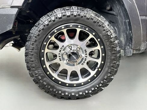 Used 2019 RAM 1500 Laramie w/ Sport Appearance Package AWD/4WD image 31
