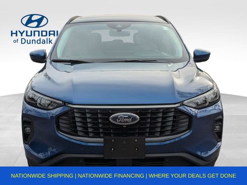 Used 2023 Ford Escape SE w/ PHEV Premium Package image 12