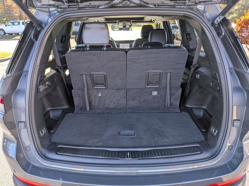 Used 2024 Jeep Grand Cherokee L Limited w/ Luxury Tech Group II image 34