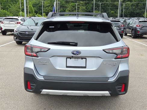 Used 2022 Subaru Outback Limited XT AWD/4WD image 4