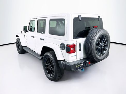 Used 2023 Jeep Wrangler Sahara image 5