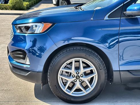 Certified 2024 Ford Edge SEL w/ Convenience Package AWD/4WD image 10