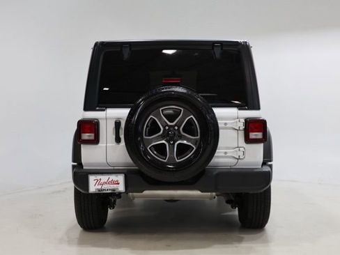 Used 2021 Jeep Wrangler Unlimited Sport image 7