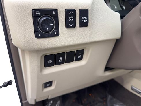 Used 2013 Lexus GX 460 Premium image 63