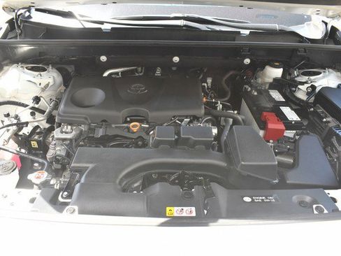 Certified 2024 Toyota RAV4 LE image 29