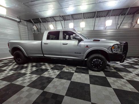 Used 2022 RAM 3500 Laramie image 9