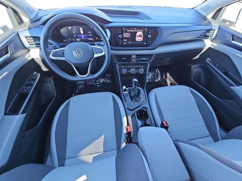 Used 2024 Volkswagen Taos SE image 14