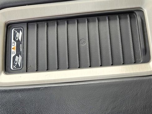 Used 2020 GMC Yukon Denali w/ Denali Premium Package image 36