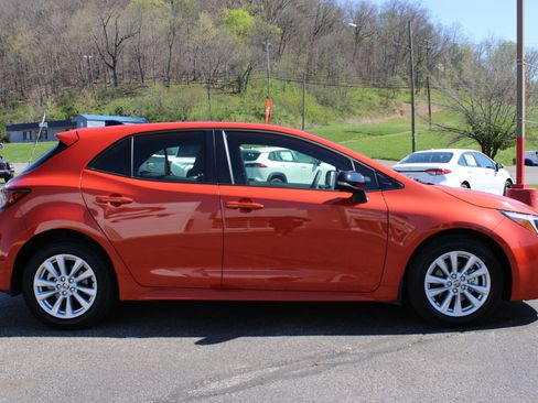 New 2026 Toyota Corolla SE FWD image 6