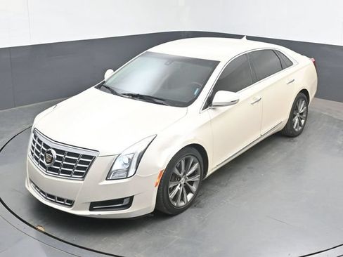 Used 2013 Cadillac XTS FWD image 15