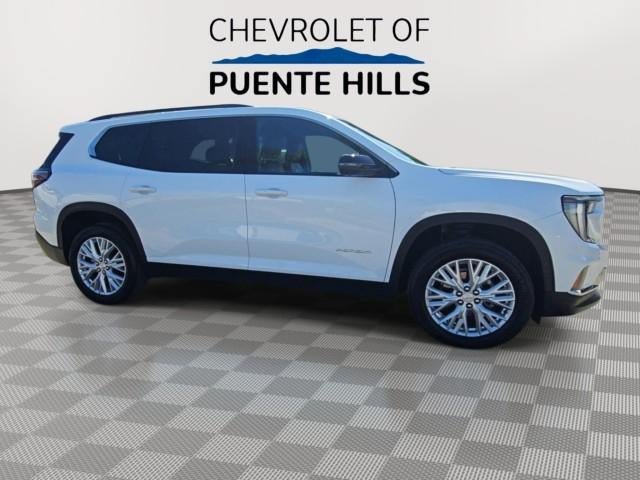 Used 2026 GMC Acadia Elevation w/ Elevation Premium Package FWD image 9
