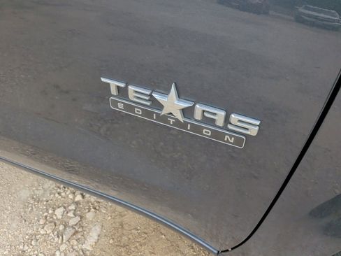 Used 2021 Chevrolet Silverado 1500 LT w/ Texas Edition Plus image 9