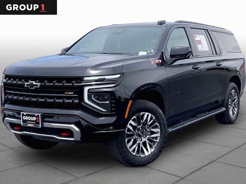 Used 2025 Chevrolet Suburban Z71 AWD/4WD image 1