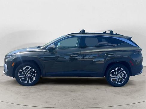 Certified 2026 Hyundai Tucson Limited AWD/4WD image 2