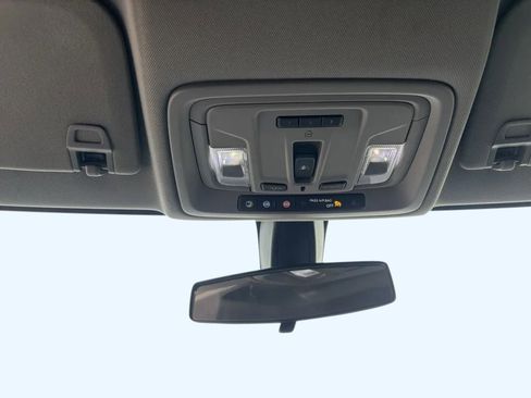 Used 2019 Chevrolet Silverado 1500 RST image 19