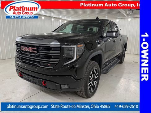 Used 2024 GMC Sierra 1500 AT4 w/ Technology Package AWD/4WD image 1