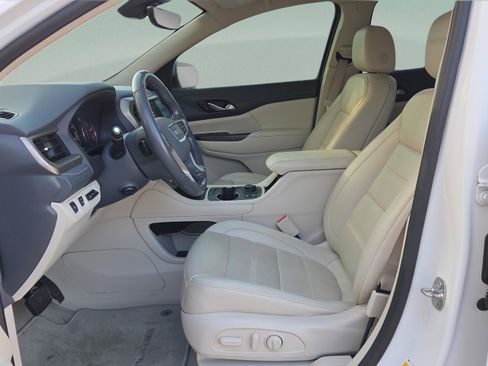 Used 2021 GMC Acadia Denali w/ Denali Technology Package image 30