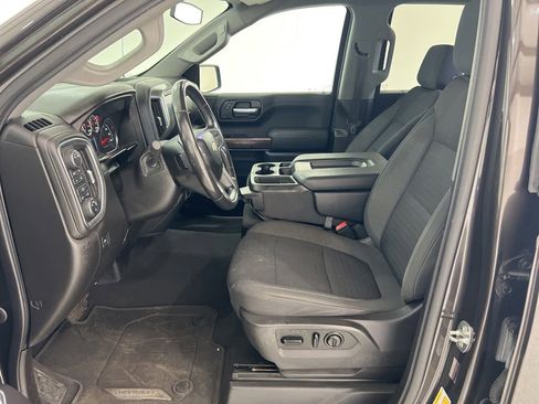 Used 2021 Chevrolet Silverado 1500 LT AWD/4WD image 17