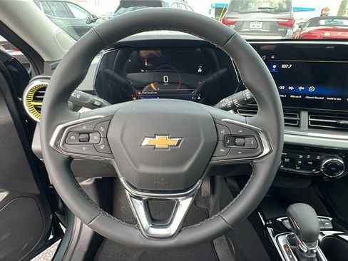 New 2026 Chevrolet Trax LT w/ LT Convenience Package image 22