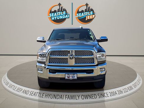 Used 2014 RAM 2500 Laramie w/ Convenience Group AWD/4WD image 8