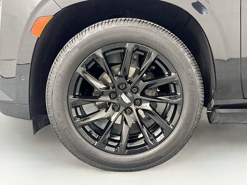 Used 2023 Cadillac Escalade Sport w/ LPO, ONYX Package RWD image 32