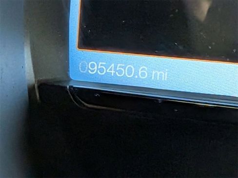 Used 2018 Ford Taurus Limited image 16