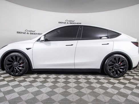 Used 2023 Tesla Model Y Performance AWD/4WD image 5