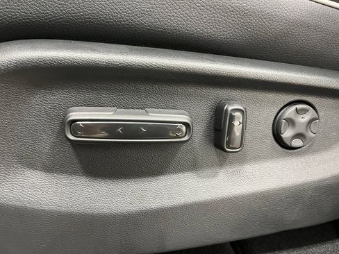 New 2026 Honda Odyssey Touring image 12