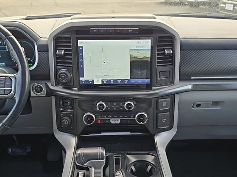 Used 2023 Ford F150 Limited image 18