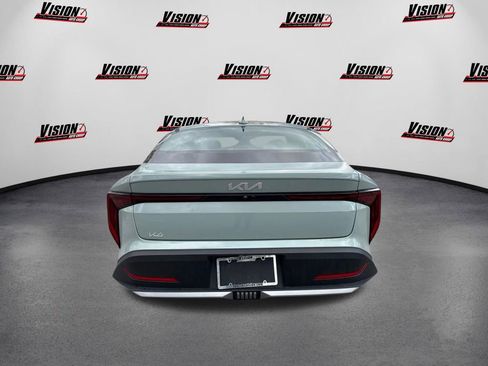 Used 2025 Kia K4 LXS image 6