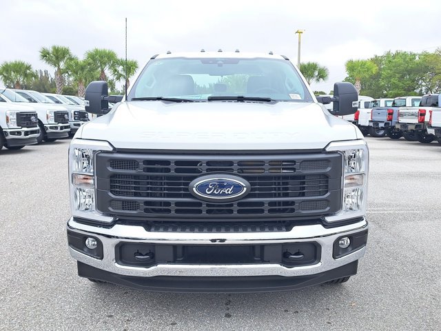 New 2026 Ford F250 XL w/ XL Driver Assist Package RWD image 2