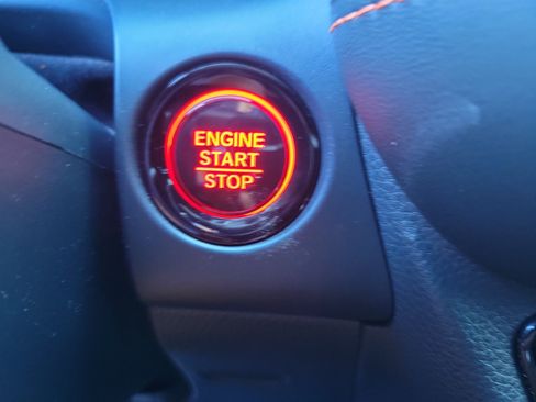 Used 2023 Honda HR-V Sport image 29