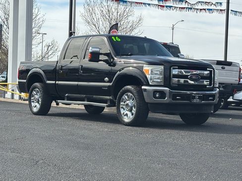 Used 2016 Ford F250 King Ranch w/ King Ranch w/Chrome Package image 52