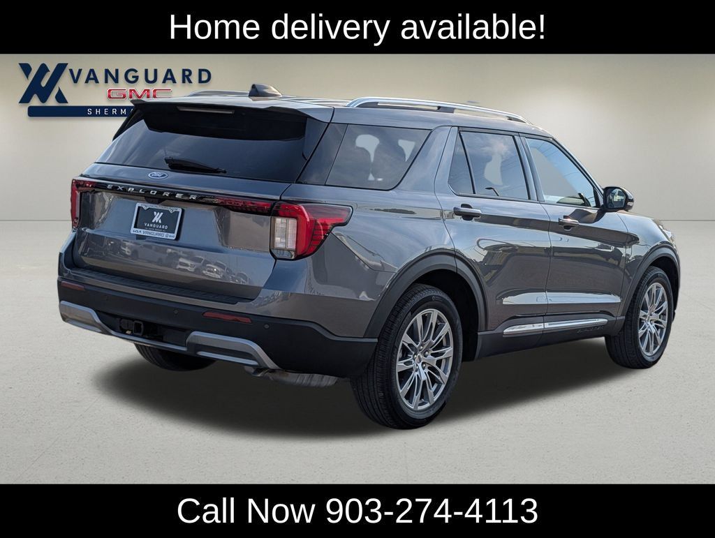 Used 2026 Ford Explorer Platinum RWD image 7