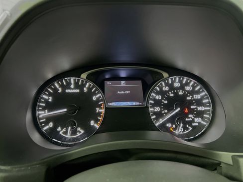 Used 2017 Nissan Pathfinder SL w/ SL Tech Package FWD image 21